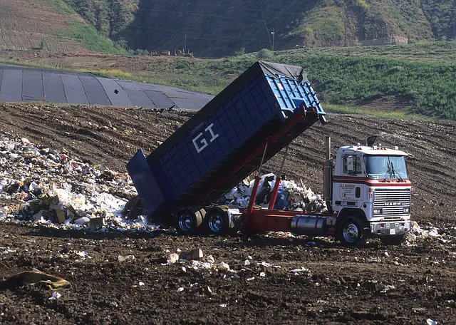 The Pros & Cons Of Landfills (Benefits & Disadvantages)